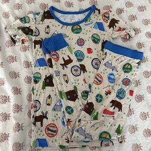 Great Outdoors Two-Piece Short Sleeve Pajama Set - 9/10